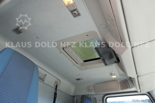 Box truck VOLVO FE 300 Koffer XL-Tank LBW Euro 5