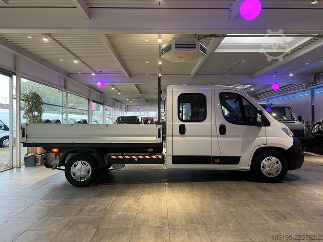 Pick-up van Citroën Jumper Doka Pritsche 7-Sitzer*AHK*Garantie