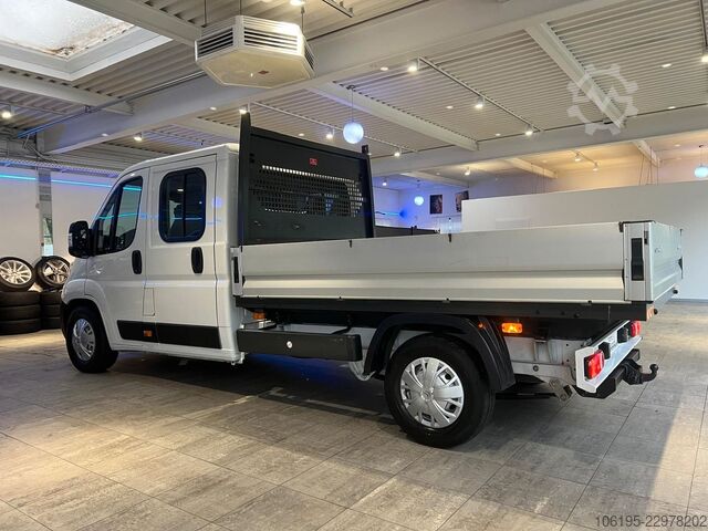 Pick-up van Citroën Jumper Doka Pritsche 7-Sitzer*AHK*Garantie