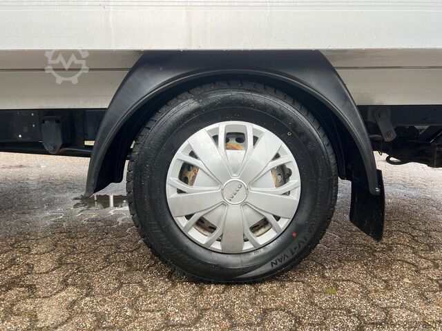 Box van IVECO Daily 35S15 Koffer LBW*Automatik*Garantie