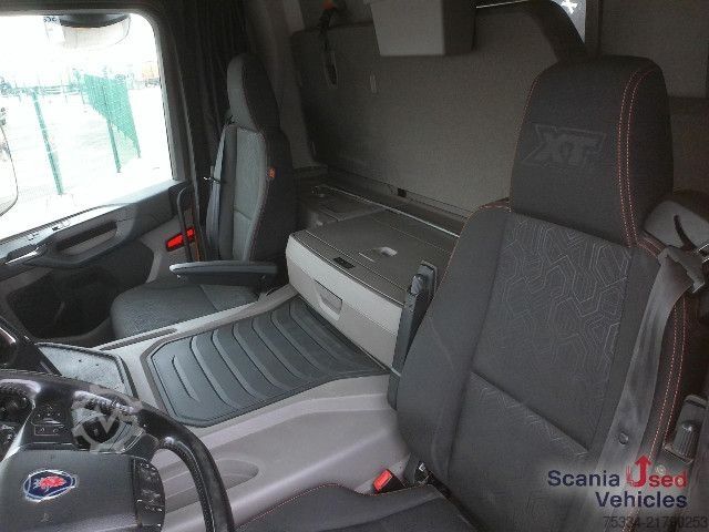 Three-sided tipper truck Scania P 450 B4x4HZ ALLRAD HIAB X-HIDUO 108 E-3U