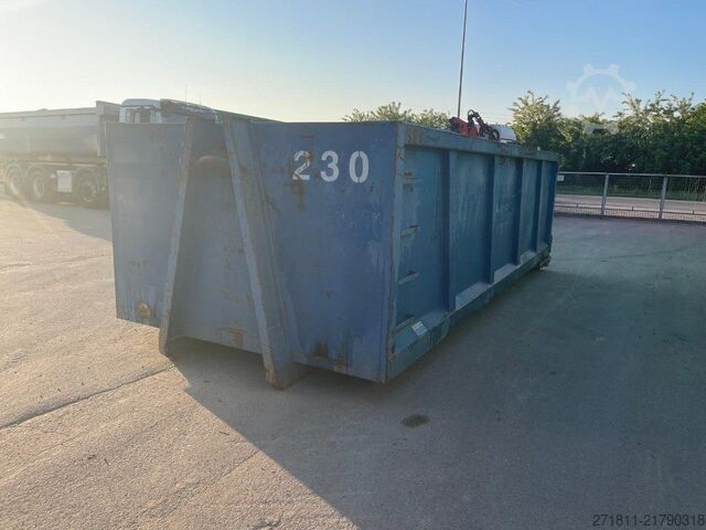 Roll-off container CONTAINER SCARRABILE USATO A CIELO APERTO