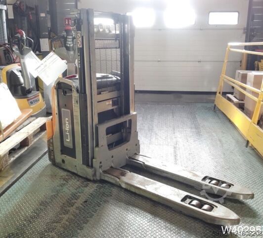 Pallet Stackers Still EXD 18 L Lithium