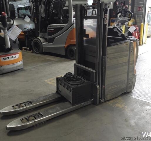 Pallet Stackers Still EXD-SF-20