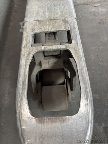 Electric Pallet Trucks Still EXH-SF20