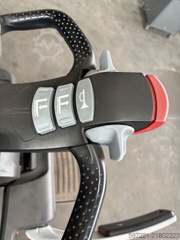 Electric Pallet Trucks Still EXH-SF20