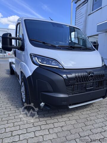 Truck chassis Peugeot Boxer Plattformfahrgestell L3 BHDi140