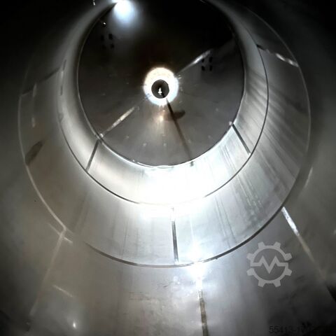 Storage tank  