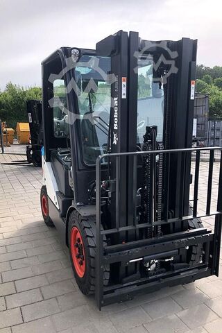 LPG forklift Bobcat G 20 E-7