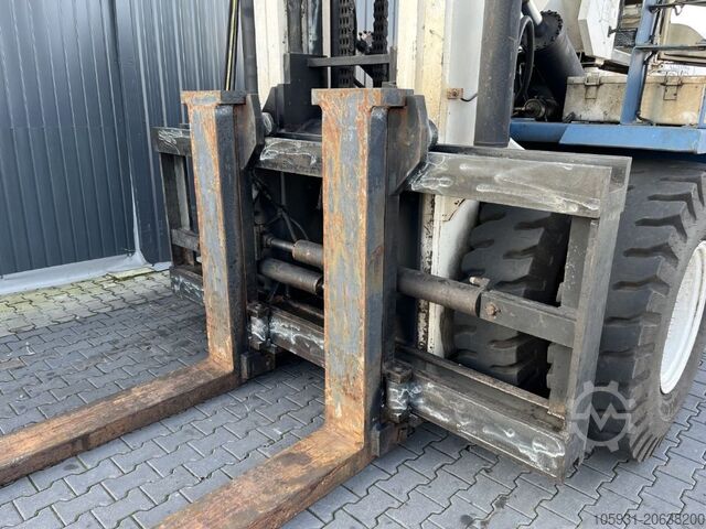 Heavy Forklift - Diesel Svetruck 25120-42