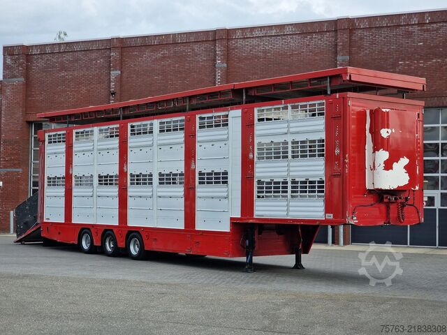 Cattle transport Finkl SAV35 - 3 deck Livestock - Water & Ventilation ...
