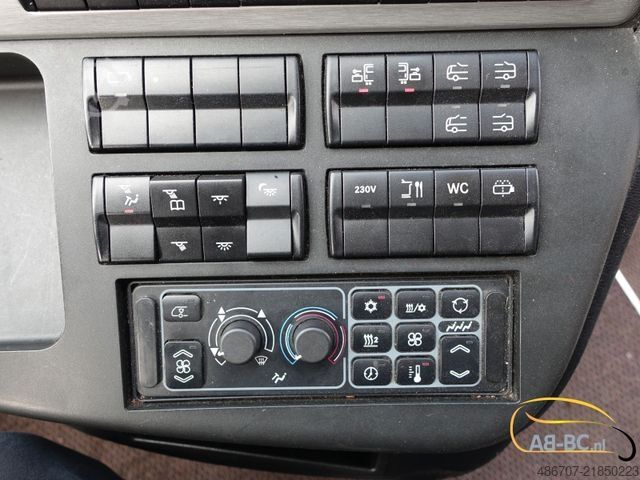 Motor coach SETRA S517 HD 62 Sitze, EURO 6