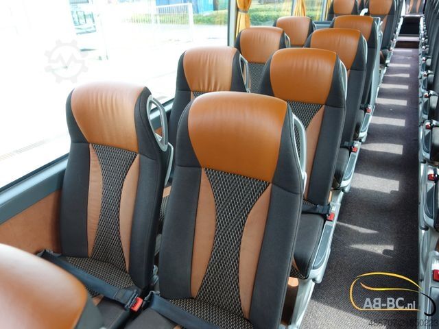 Motor coach SETRA S517 HD 62 Sitze, EURO 6