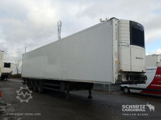 Reefer semitrailer Schmitz Cargobull Reefer Multitemp Taillift