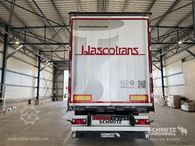 Open semitrailer with tarp Schmitz Cargobull Curtainsider Standard