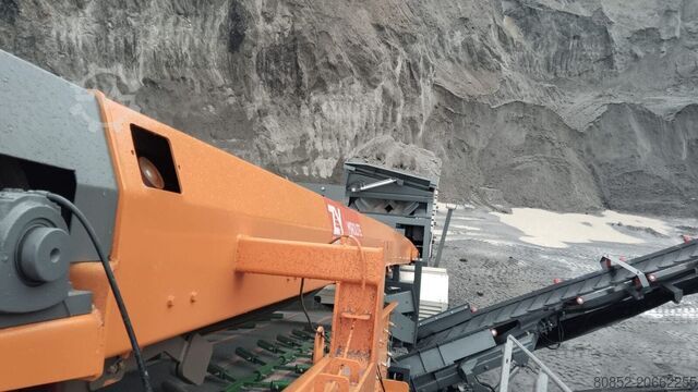 Crushing plant Polygonmach PTS155   1500x5000mm  3 decks  track screen