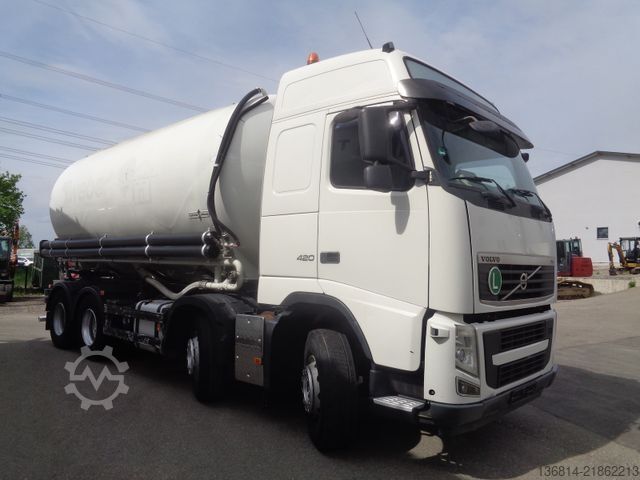 Special purpose truck VOLVO FH420 8x4 BB Spitzer Silo 23 cbm VEB EU5