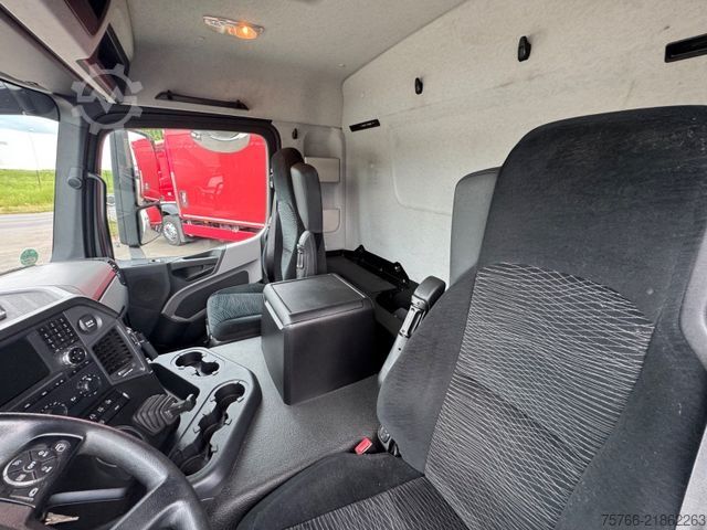 Beverage truck MERCEDES-BENZ ANTOS 2533  L / LBW / 2xAHK / LENKACHSE / 18 PAL