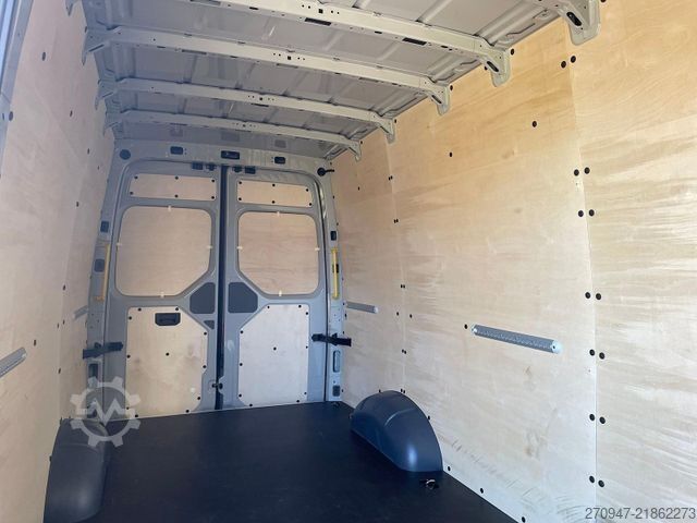 High top van MAN TGE 3.180 L4H3 Kasten 4x4 NAVI PDC LEKRADHZ