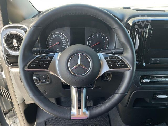 Minibus MERCEDES-BENZ Vito 119 Tourer PRO XL STANDHZ NAV KAMERA