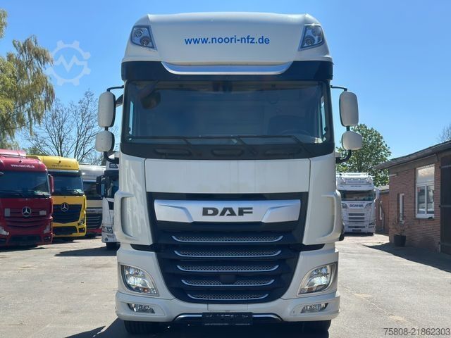 Standard tractor unit DAF XF530 FT 2 Tanks 1180L Euro6e Retarder Xenon