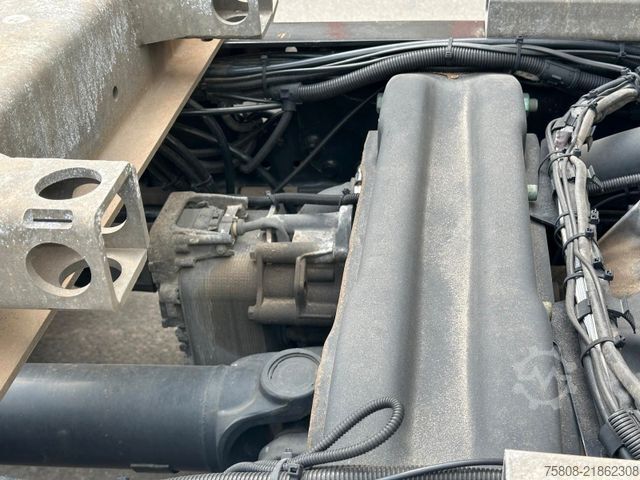 Swap body truck MAN TGX 26.460 XLX BDF Multi 2 Tanks Intarder ACC