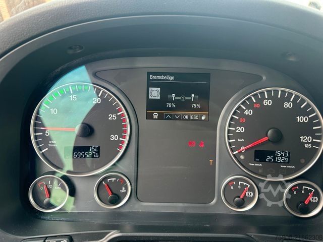 Swap body truck MAN TGX 26.460 XLX BDF Multi 2 Tanks Intarder ACC