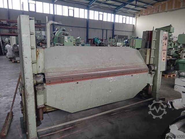 Schwenkbiegemaschine HERA , 2500 x 8 mm