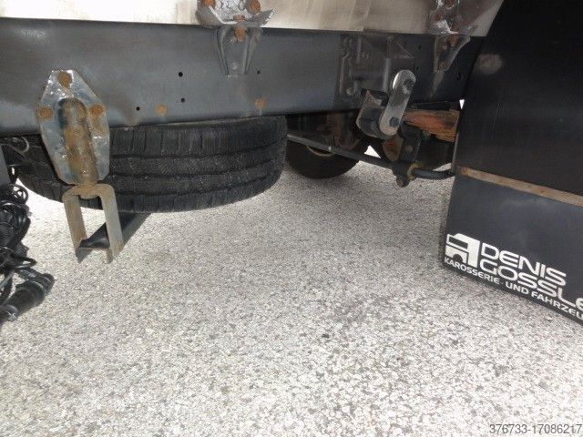 Transporter mit Koffer IVECO Daily 70C18 E6 manuell LBW