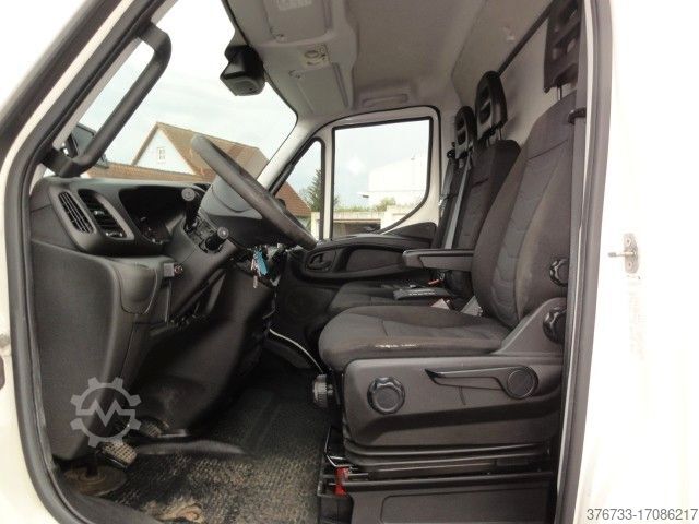 Box van IVECO Daily 70C18 E6 manuell LBW