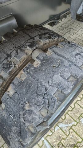 Materialumschlagmaschine Liebherr LH30