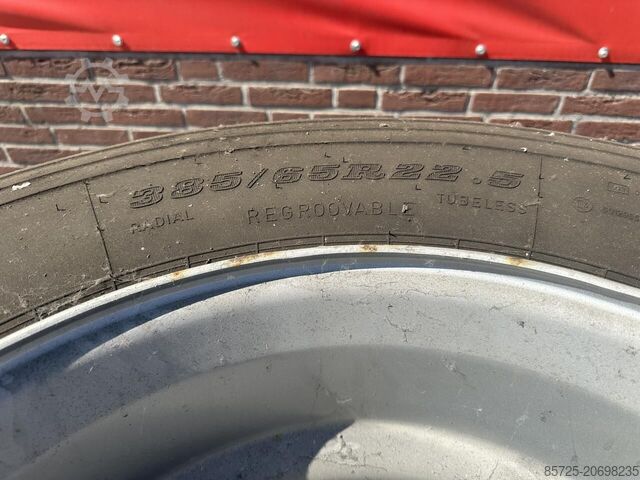 Tyre 4 Banden 385/65/22.5 - Nieuw