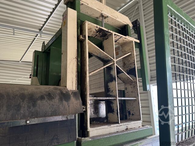 Brennholzautomat / Brennholzmaschine Pezzolato Professional 2.0