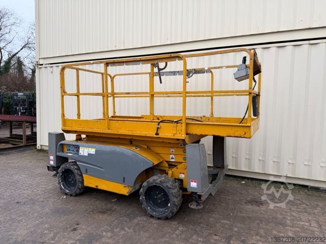 Arbeitsbühne HAULOTTE Compact 10DX 4x4 Diesel / 10 Meter