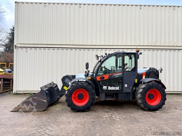 Teleskoparmstapler BOBCAT TL43.80HF Agri / 130 PS / 2019 BJ / 2.342 H