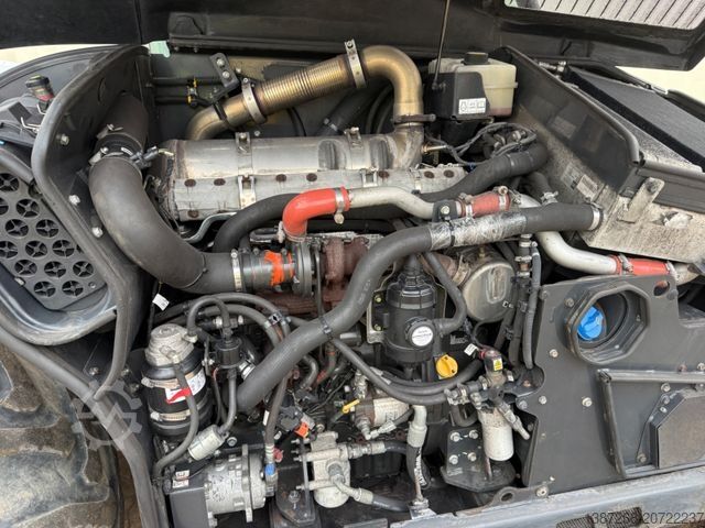 Teleskoparmstapler BOBCAT TL43.80HF Agri / 130 PS / 2019 BJ / 2.342 H