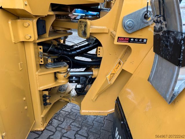 Radlader CATERPILLAR 938H Klima Kamera Zentralschmierung