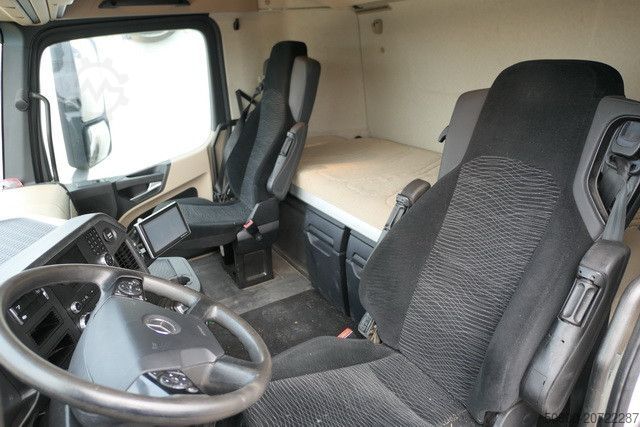 LKW mit Kofferaufbau MERCEDES-BENZ 2545 L Actros 6x2, Retader, für Bohrgeräte, AHK