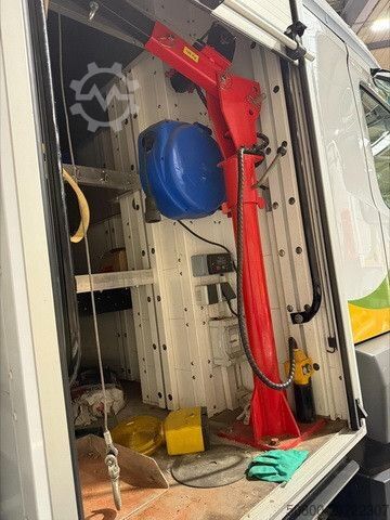 Tipper truck MERCEDES-BENZ 2030 L Antos 4x2, Kran,Generator,Plane,Hydraulik