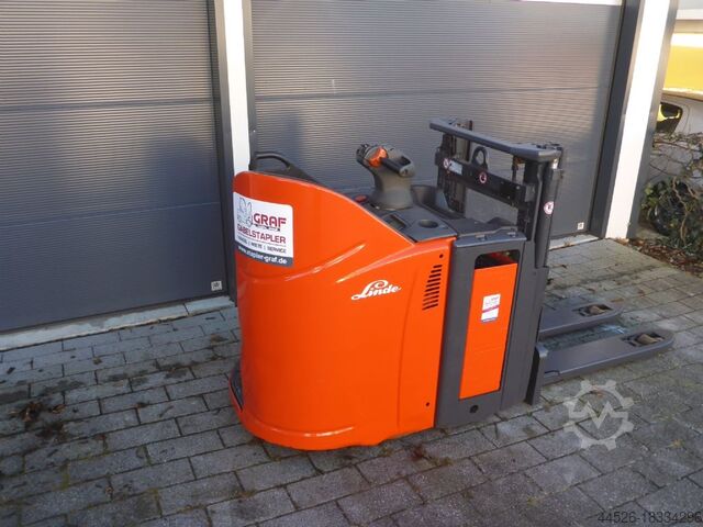Hochhubwagen Linde D12 HP SP