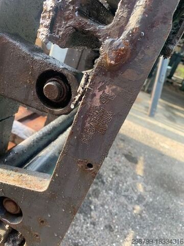 Multi-pallet handler 2/1 profile type Kaup 2T429