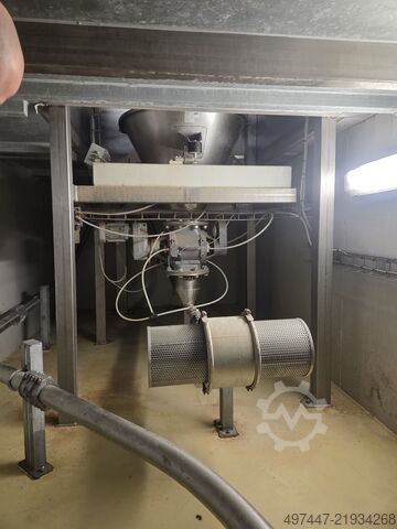 Raw material dosing installation AZO grondstof doseer installatie grondstof doseer installatie