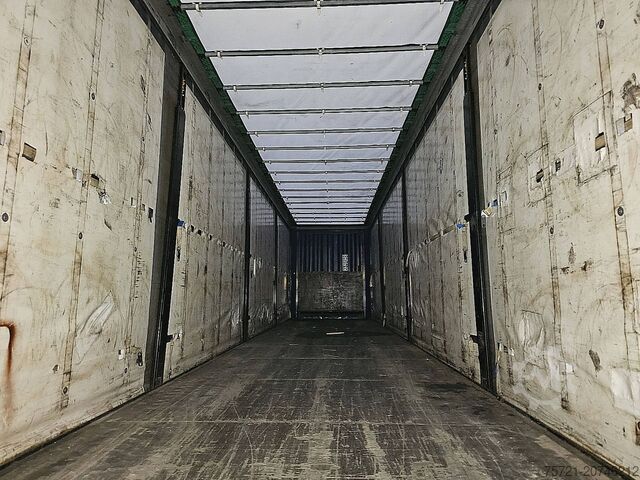 Sliding tarpaulins KRONE SD