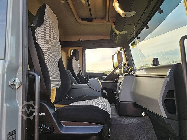 Portal arm system MAN 26.430 TGS 6X2/4 MEILLER AK16T