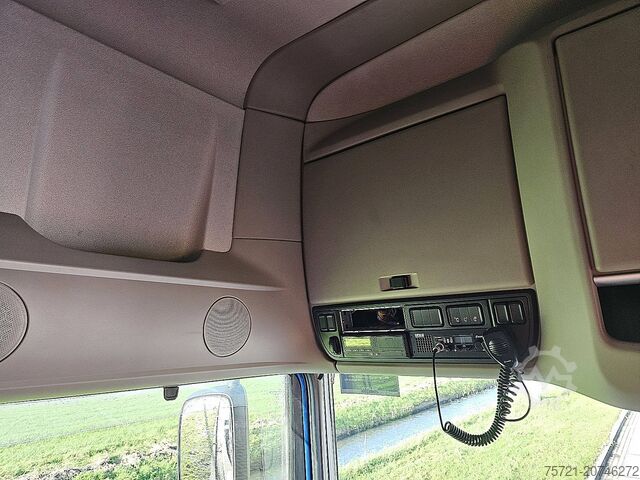 Fahrgestell mit Fahrerhaus DAF XF 480