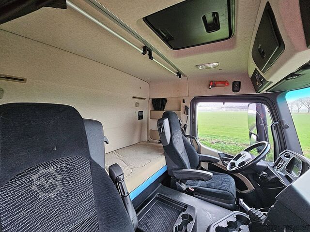 Standard-SZM MERCEDES-BENZ ACTROS 1840 ADR