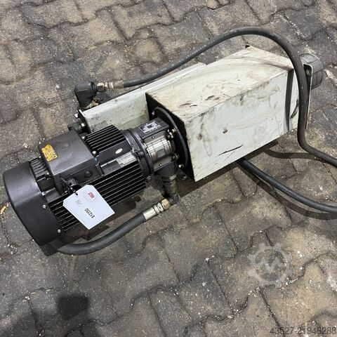 Coolant pump GRUNDFOS MG 90LC2-24FT115-D