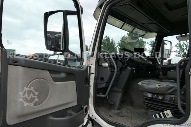 Flatbed truck with tarp VOLVO FM9-260 Koffer Blatt/Luft alte Tacho LBW