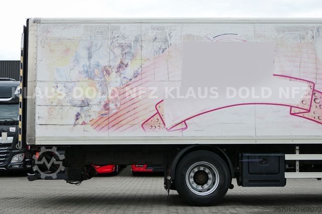 Flatbed truck with tarp VOLVO FM9-260 Koffer Blatt/Luft alte Tacho LBW