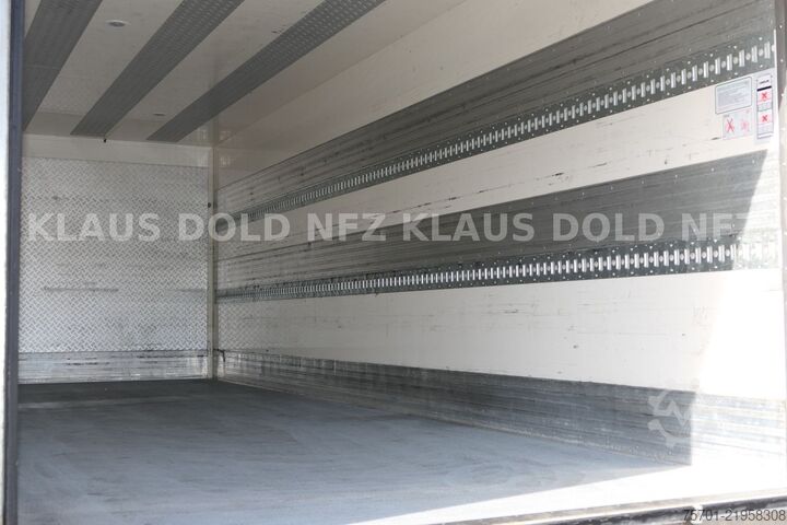 Box truck MERCEDES-BENZ Antos 1840 Koffer Retarder Kamera LBW Euro 6
